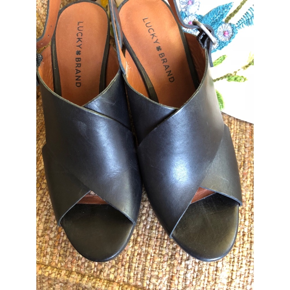 Lucky Brand Wedge Sandals